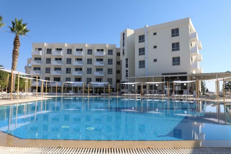 Toxotis Hotel Pernera المظهر الخارجي الصورة